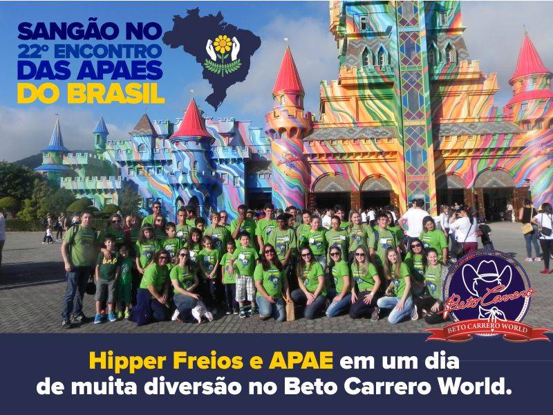 Hipper Freios leva os alunos da APAE para um passeio no Parque Beto Carrero